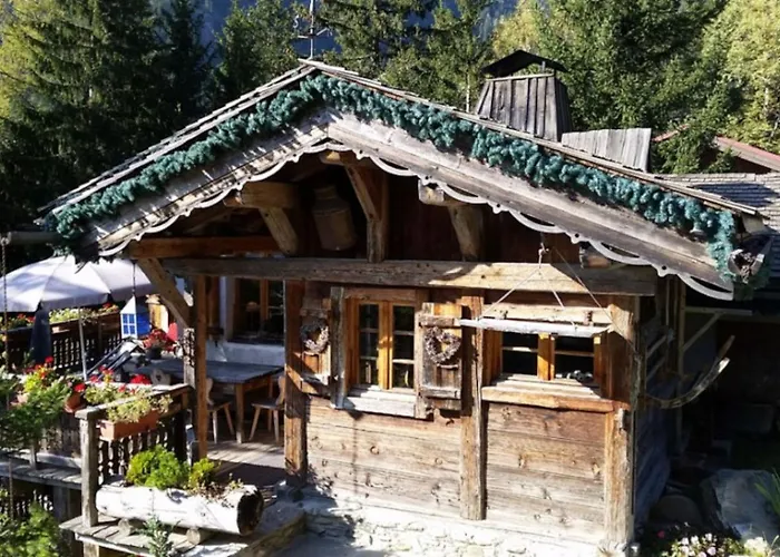 Les De Philippe Avec Jacuzzis Privatifs Hotel *