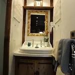Les De Philippe Avec Jacuzzis Privatifs Otel 5*