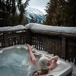 Otel Les De Philippe Avec Jacuzzis Privatifs Chamonix