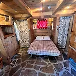 Otel Les De Philippe Avec Jacuzzis Privatifs 5*