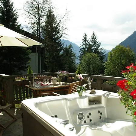 Les De Philippe Avec Jacuzzis Privatifs Szálloda Chamonix