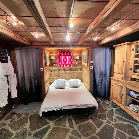 Les De Philippe Avec Jacuzzis Privatifs Hotel *