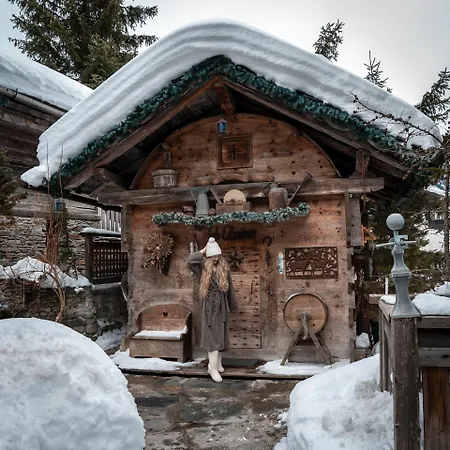 Les De Philippe Avec Jacuzzis Privatifs