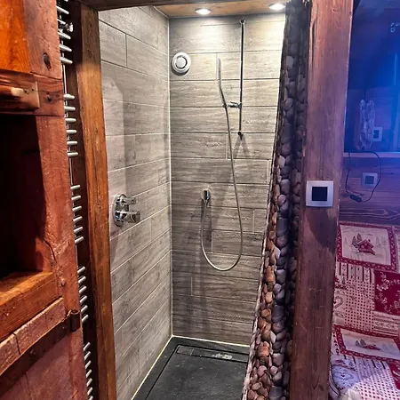 Hotel Les De Philippe Avec Jacuzzis Privatifs