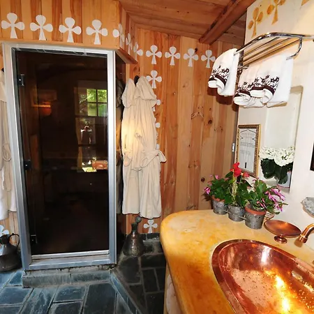 Les De Philippe Avec Jacuzzis Privatifs * Chamonix