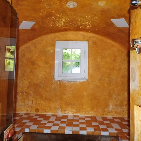 Les De Philippe Avec Jacuzzis Privatifs Hotel