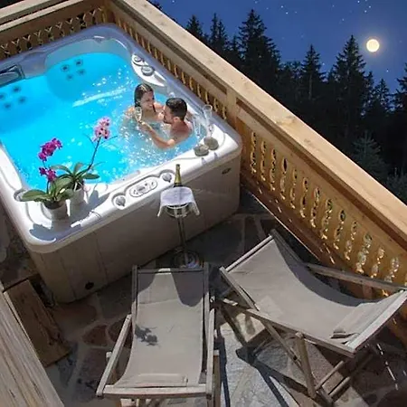 Готель Les De Philippe Avec Jacuzzis Privatifs