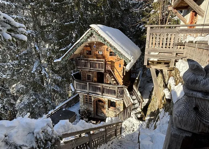 Les De Philippe Avec Jacuzzis Privatifs Отель