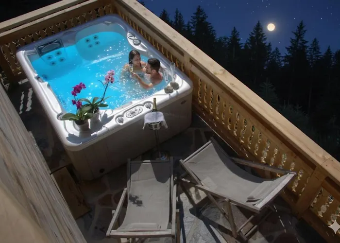 Отель Les De Philippe Avec Jacuzzis Privatifs *