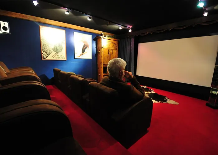 Les De Philippe Avec Jacuzzis Privatifs * Chamonix